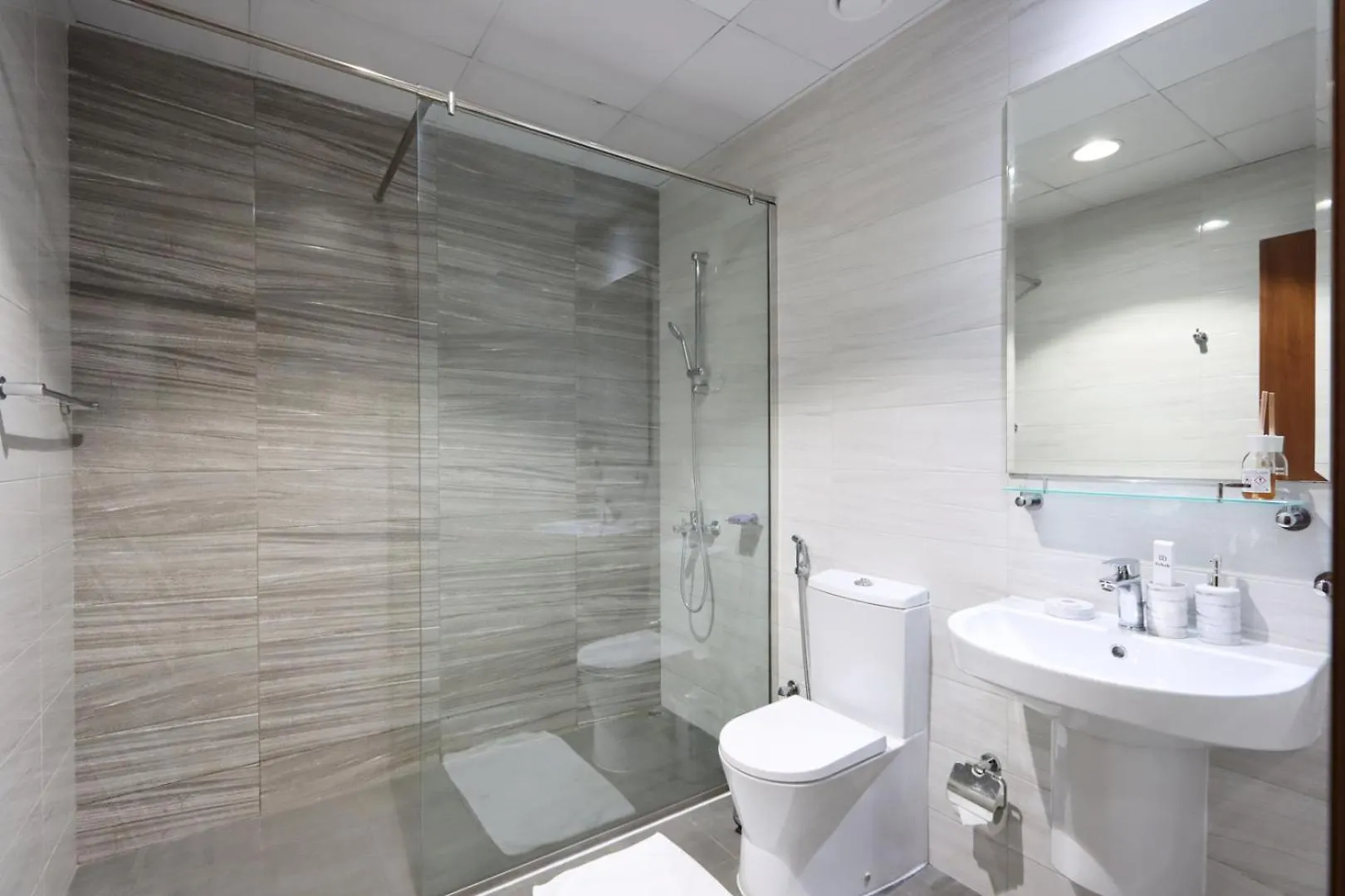 Livbnb - 2B Maid'S In Dunya, 5Min Walk To Dubai Mall