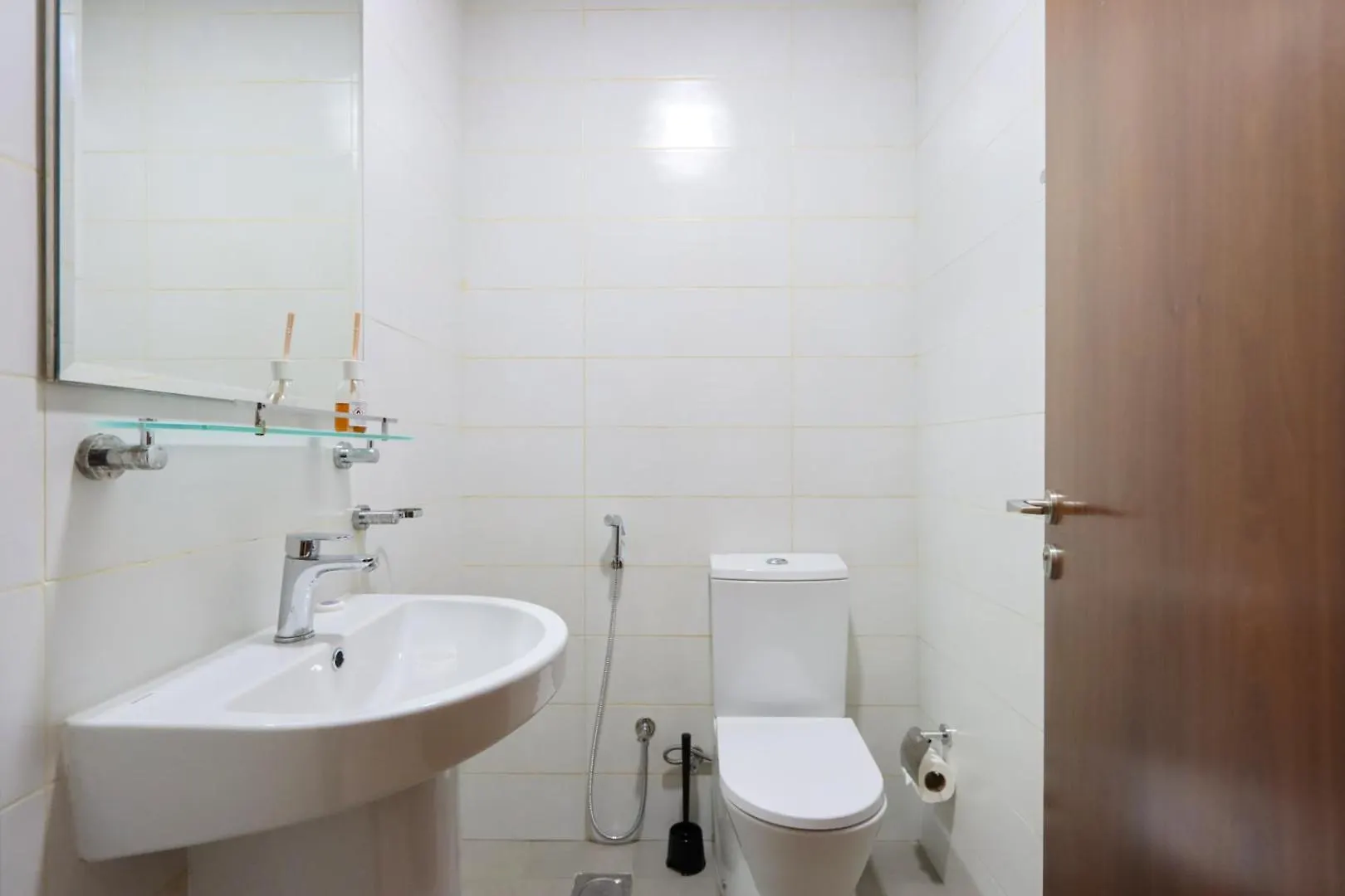 Livbnb - 2B Maid'S In Dunya, 5Min Walk To Dubai Mall 0*,